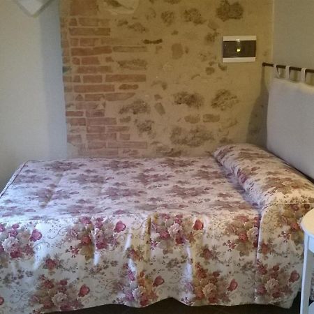 Arnolfo B&B Colle Val D'Elsa Rom bilde