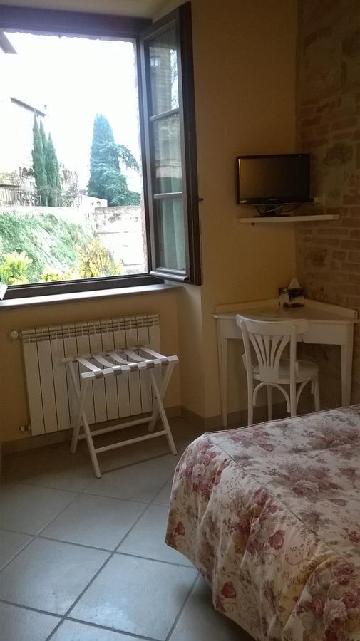 Arnolfo B&B Colle Val D'Elsa Rom bilde